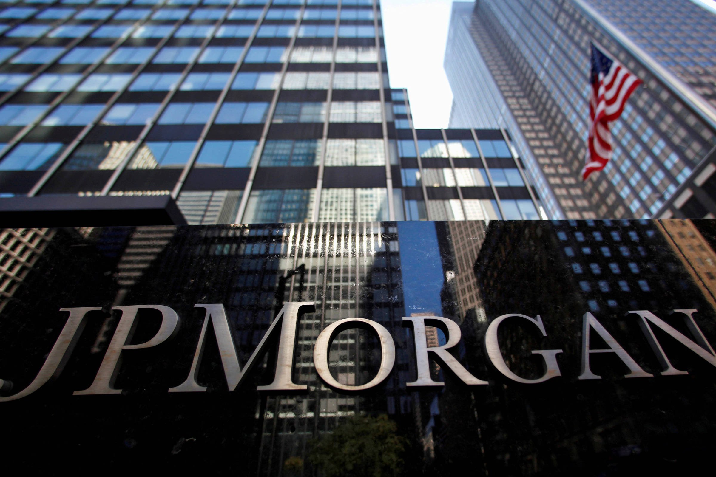 Instituições não estão interessadas em cripto, diz estrategista sênior do JPMorgan