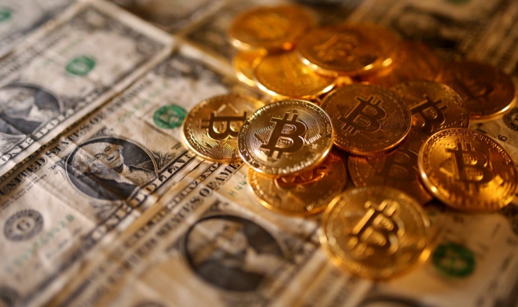 Mercado de criptomoedas afunda em US $ 300 bilhões, enquanto as transações de Bitcoin estão perto da baixa de 3 anos