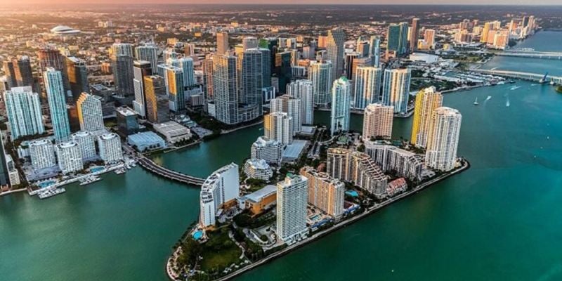 Miami começará a dar Bitcoin grátis a alguns de seus residentes