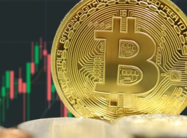 Bitcoin (BTC) chega a US$ 37 mil e nova altcoin dispara no mercado