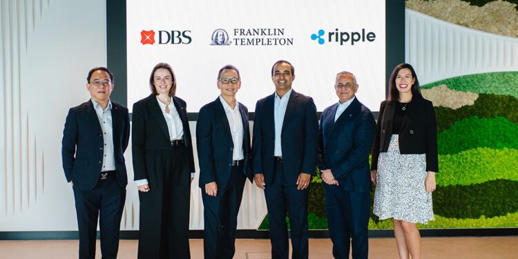 DBS, Franklin Templeton e Ripple anunciam soluções com stablecoin RLUSD e fundo tokenizado sgBENJI