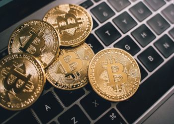 como descobrir uma passphrase pelo Bitcoin